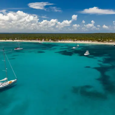 drone-catalina-island-water